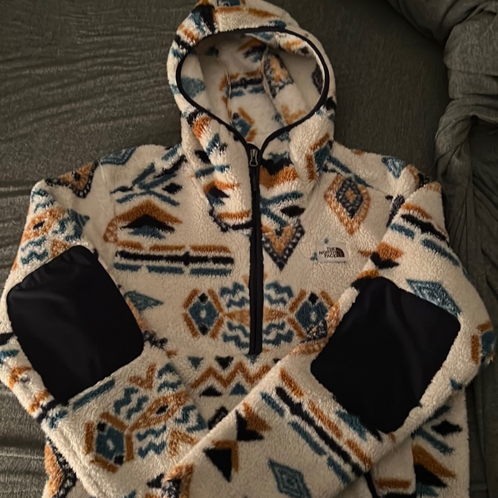 Men’s Medium fleece/hoodie